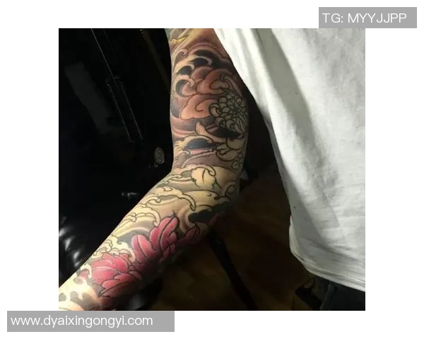 欧美足球明星的花臂纹身艺术与个人风格的完美结合